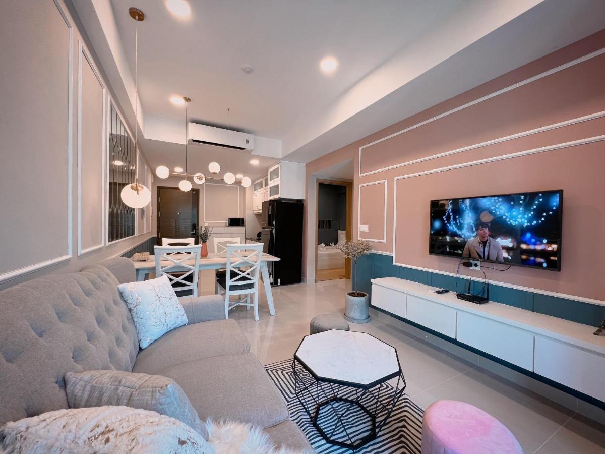 Yu Stay Lux And Cozy 2Bedrs In Soho Residence Near Bui Vien Walking Street Ho Chi Minh-stad Buitenkant foto